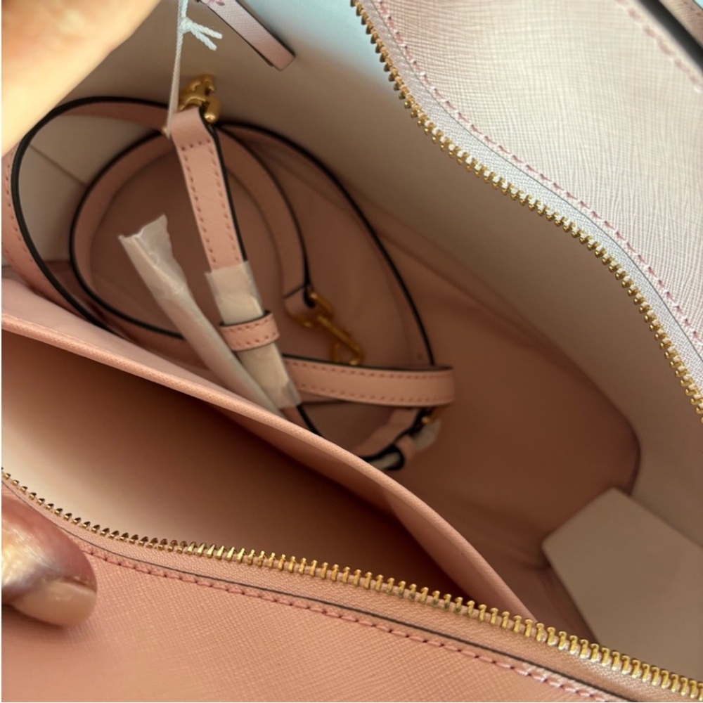 Tory Burch Light Pink Saffiano Emerson Tote Bag - Picture 3 of 5